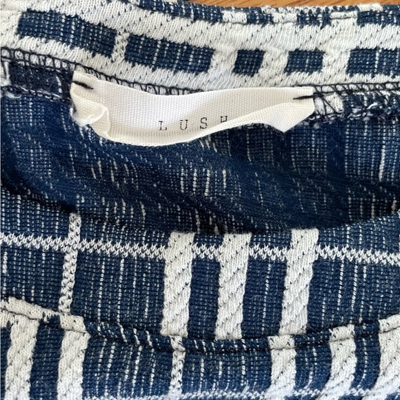 Lush crop top size S - Picture 2 of 3